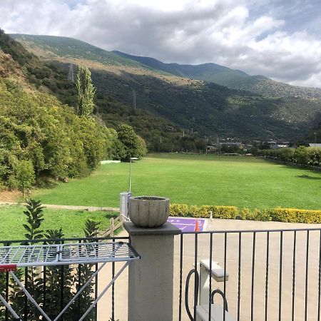 Duplex Alpino Lägenhet Rialp Exteriör bild